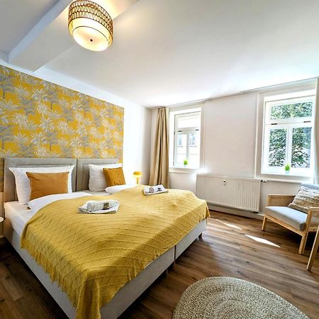 Bohnapartments - Design Suiten Am Markt - Vollausstattung - Wlan - Zentrum Ilmenau Esterno foto