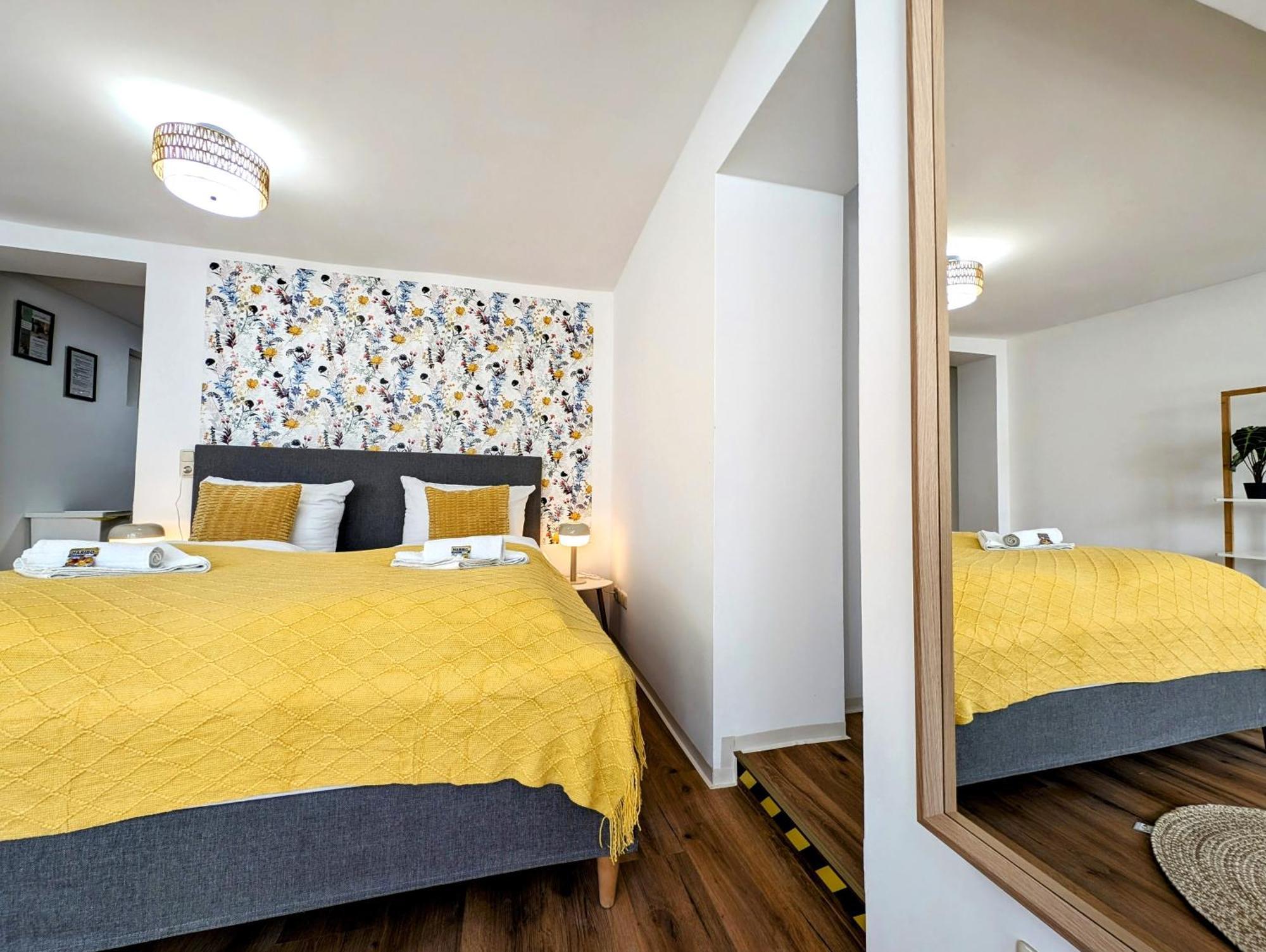 Bohnapartments - Design Suiten Am Markt - Vollausstattung - Wlan - Zentrum Ilmenau Esterno foto