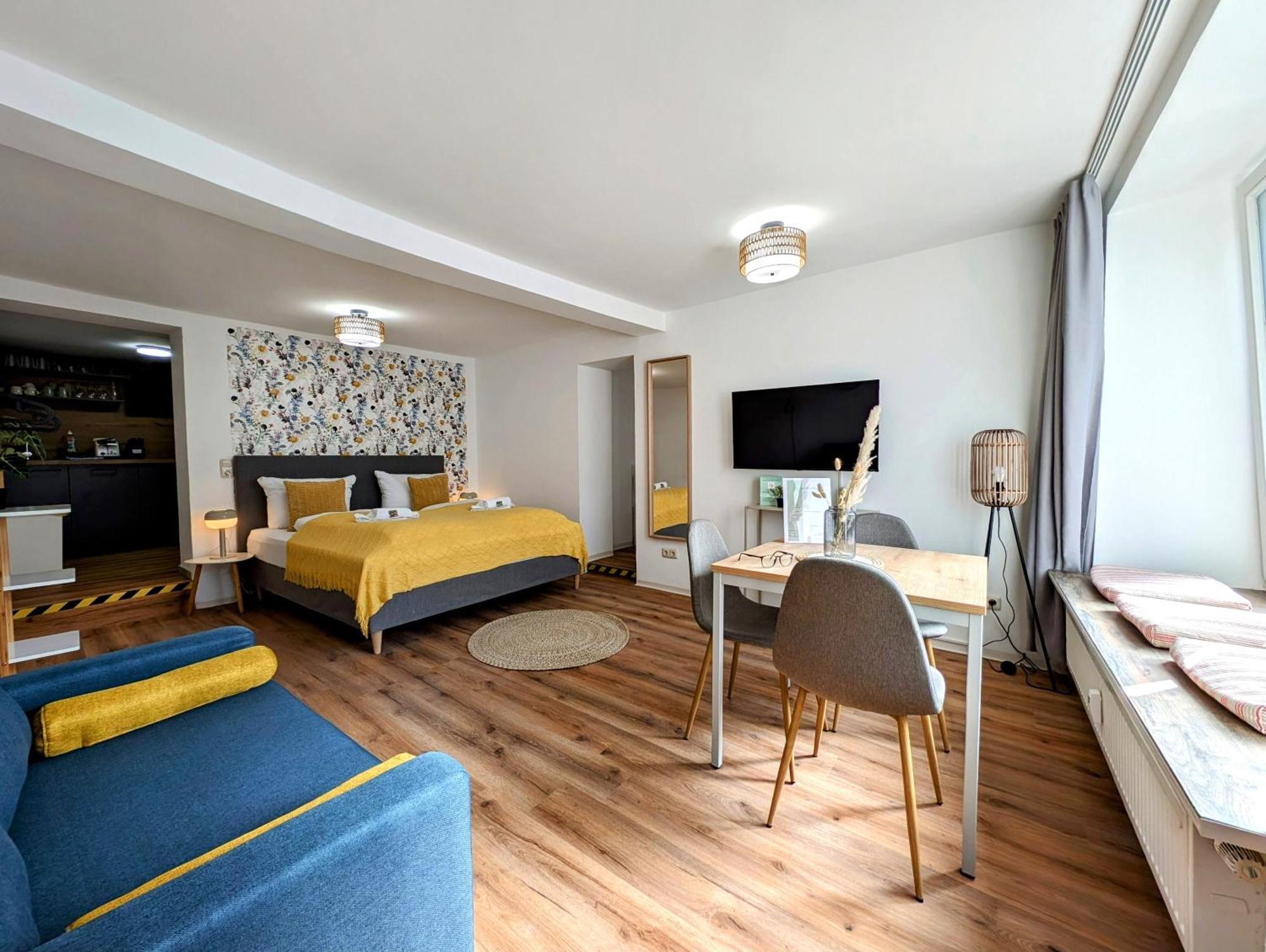 Bohnapartments - Design Suiten Am Markt - Vollausstattung - Wlan - Zentrum Ilmenau Esterno foto