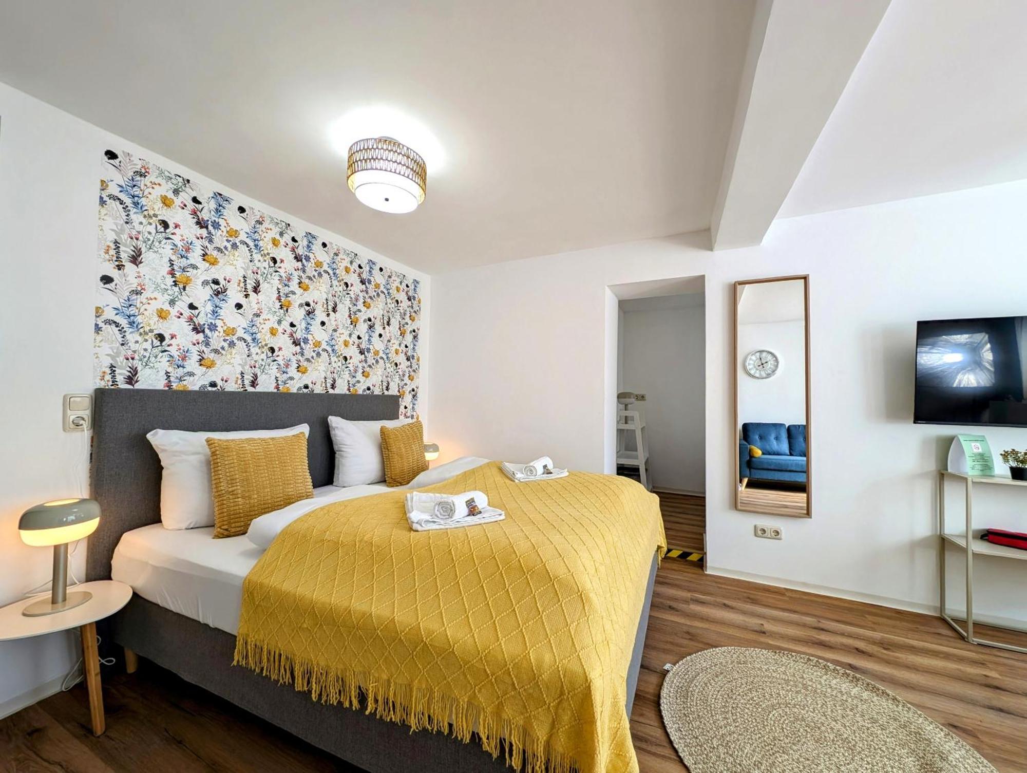 Bohnapartments - Design Suiten Am Markt - Vollausstattung - Wlan - Zentrum Ilmenau Esterno foto