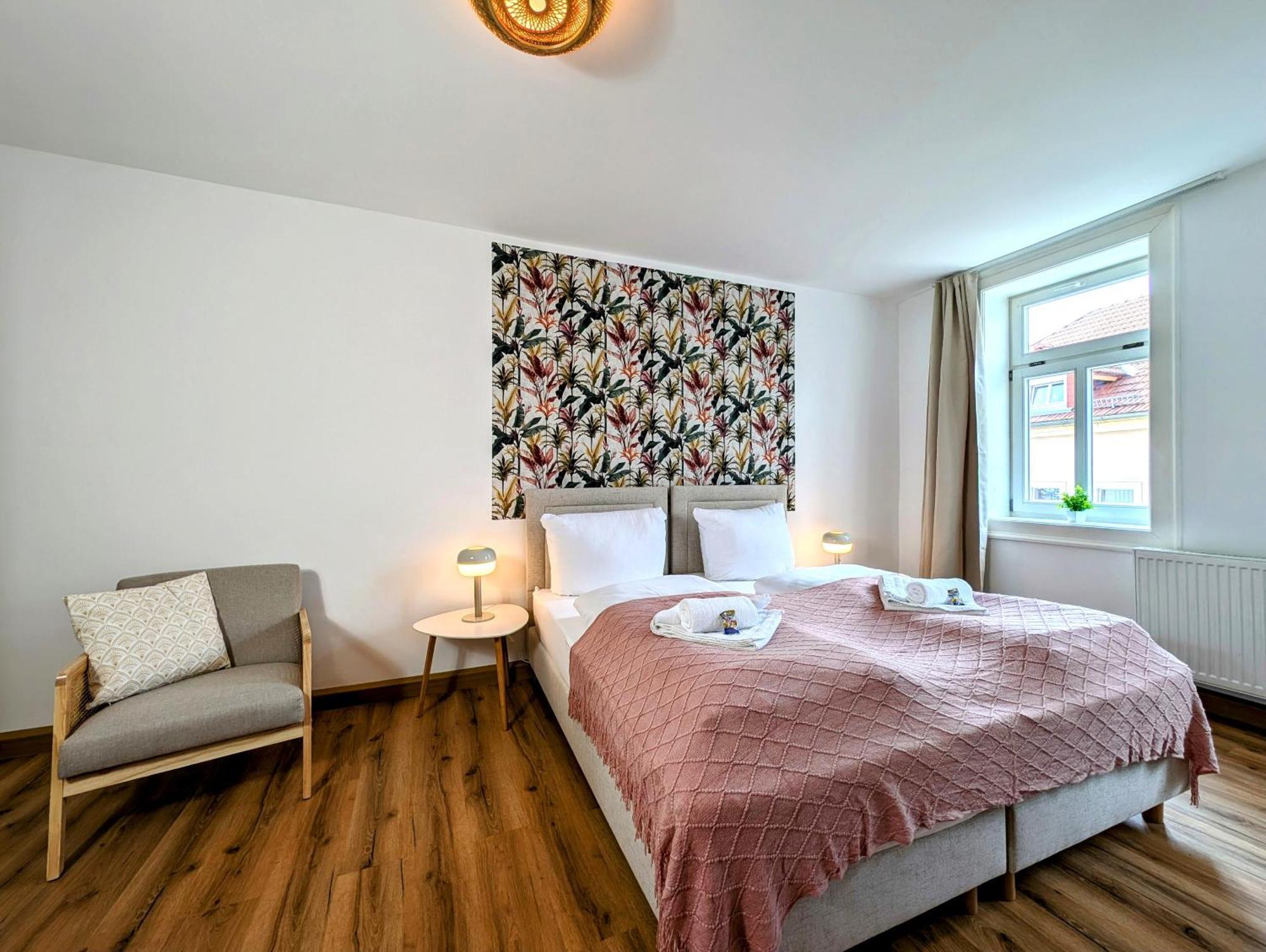 Bohnapartments - Design Suiten Am Markt - Vollausstattung - Wlan - Zentrum Ilmenau Esterno foto