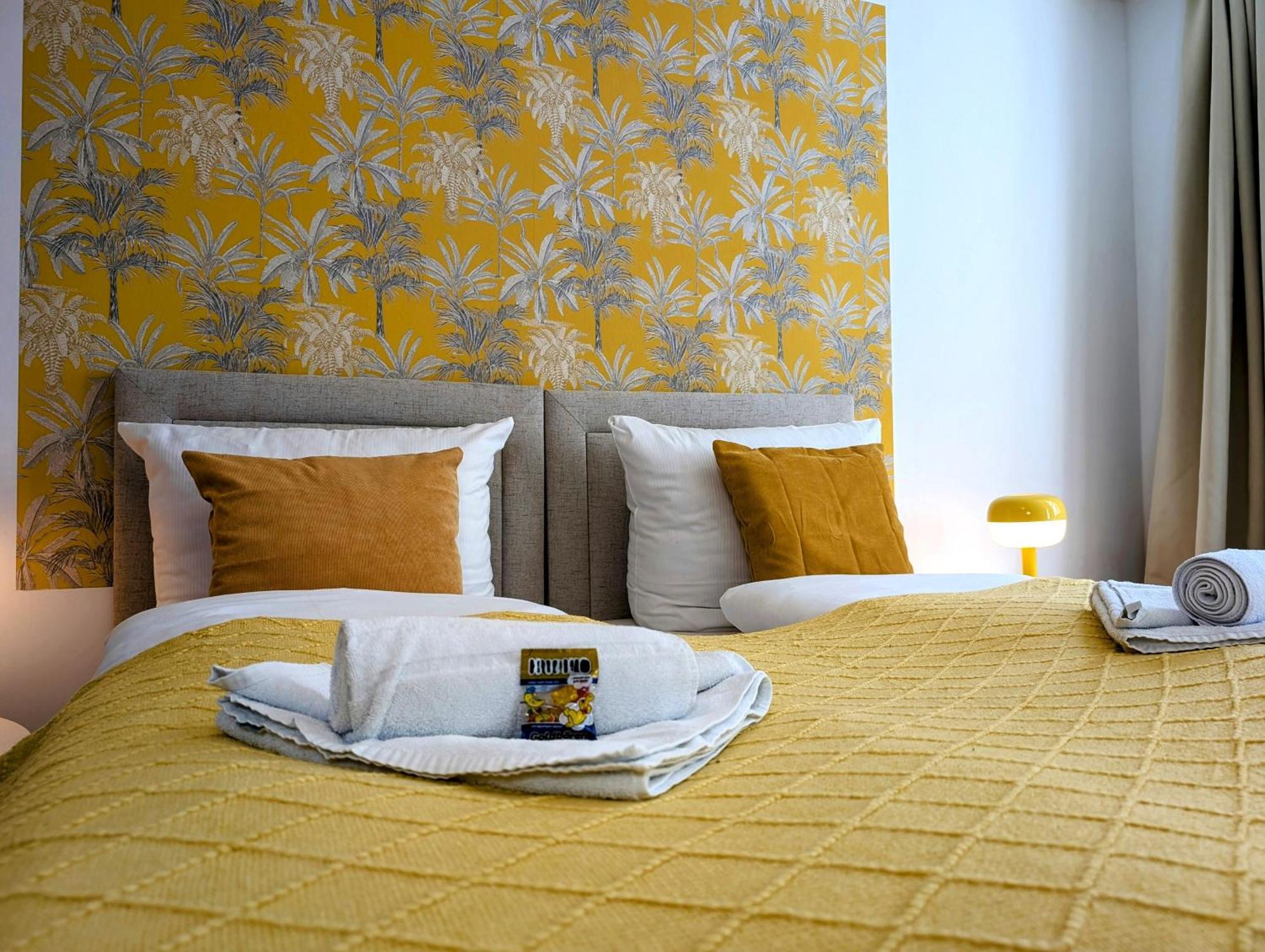 Bohnapartments - Design Suiten Am Markt - Vollausstattung - Wlan - Zentrum Ilmenau Esterno foto