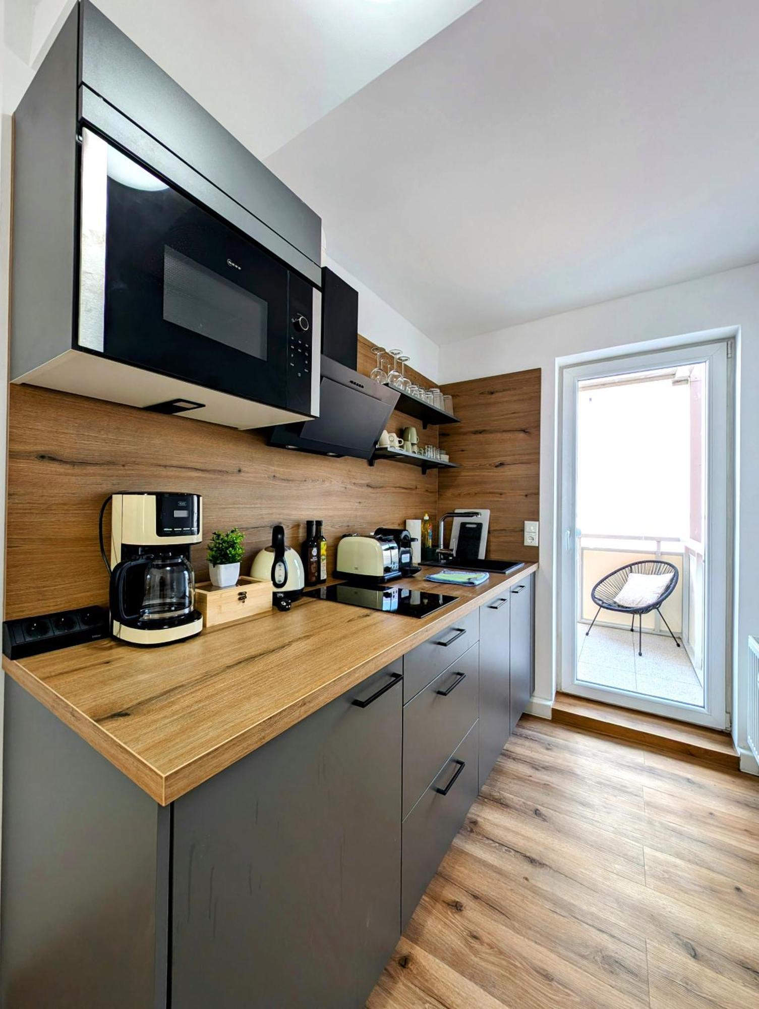 Bohnapartments - Design Suiten Am Markt - Vollausstattung - Wlan - Zentrum Ilmenau Esterno foto